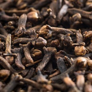CLAVO DE OLOR EN GRANO